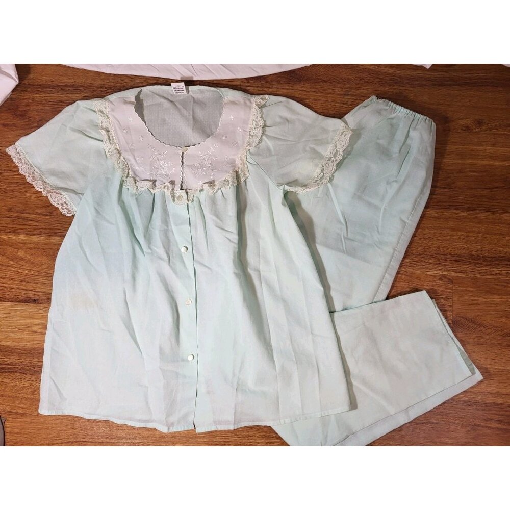Vintage Woolworths Size 10-12‎ Green Lace 2 Piece Pajama Set Lace